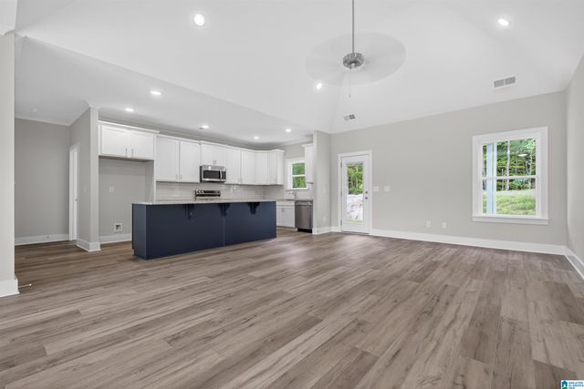 412 OVERLOOK CIRCLE, Alabaster, AL 35007
