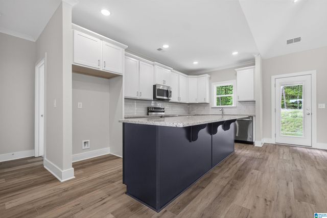 412 OVERLOOK CIRCLE, Alabaster, AL 35007
