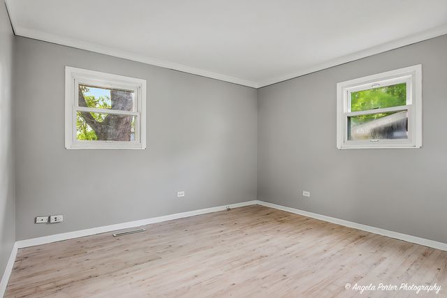 410 WILLOW Road, Wauconda, IL 60084