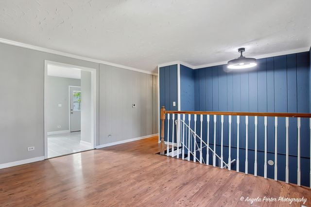 410 WILLOW Road, Wauconda, IL 60084