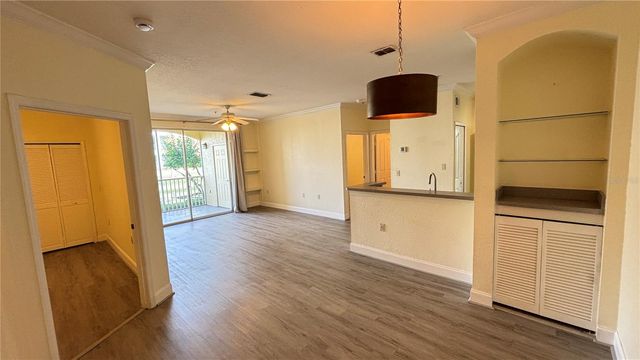 1325 LAKE SHADOW CIRCLE 12104, Maitland, FL 32751