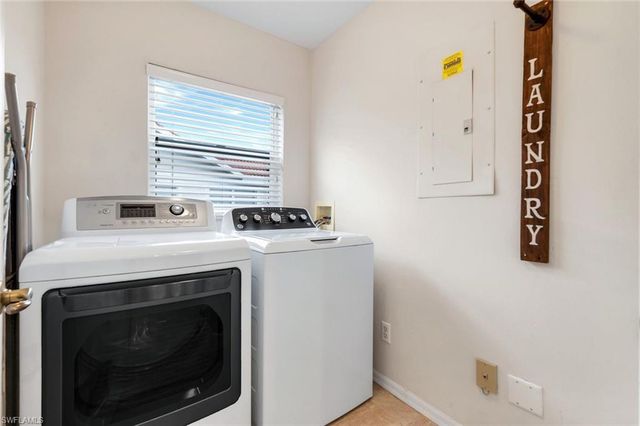 5070 Cedar Springs DR # 204, Naples, FL 34110