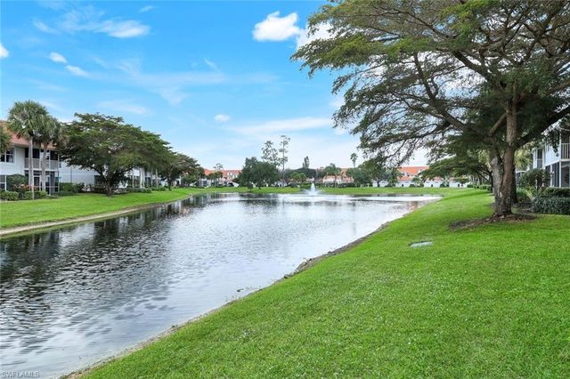 5070 Cedar Springs DR # 204, Naples, FL 34110