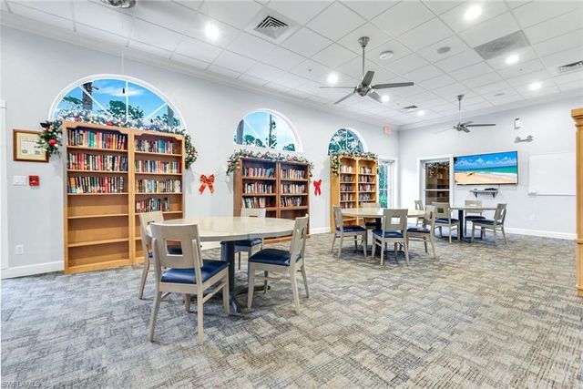 5070 Cedar Springs DR # 204, Naples, FL 34110