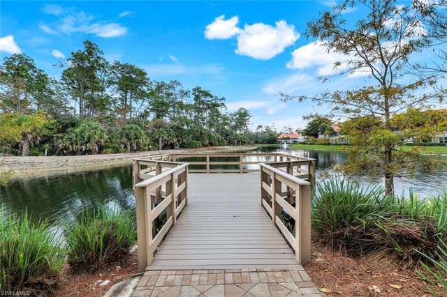 5070 Cedar Springs DR # 204, Naples, FL 34110