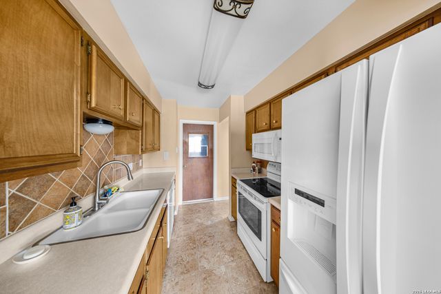 14118 Smokey, San Antonio, TX 78217