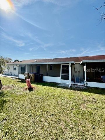 19 LAGO MESA WAY, Kissimmee, FL 34743