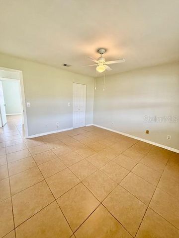 19 LAGO MESA WAY, Kissimmee, FL 34743
