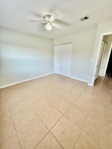 19 LAGO MESA WAY, Kissimmee, FL 34743