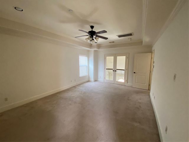 6353 Richmond Avenue 124, Houston, TX 77057