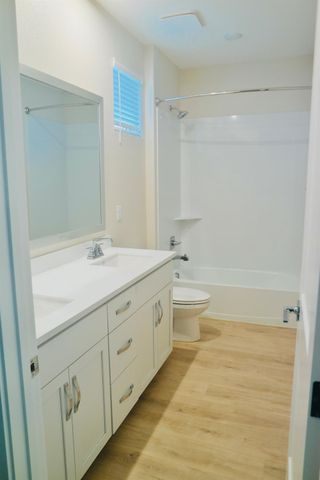 9064 Horvath St, Elk Grove, CA 95624