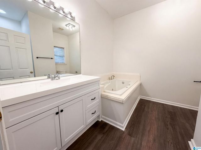 101 CAMBRIDGE POINTE DRIVE, Alabaster, AL 35007
