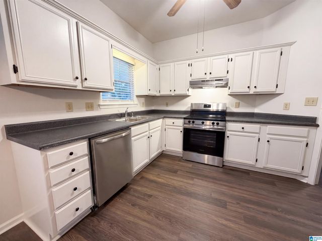 101 CAMBRIDGE POINTE DRIVE, Alabaster, AL 35007