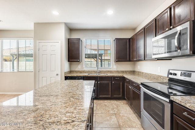 2102 S 118TH Avenue, Avondale, AZ 85323