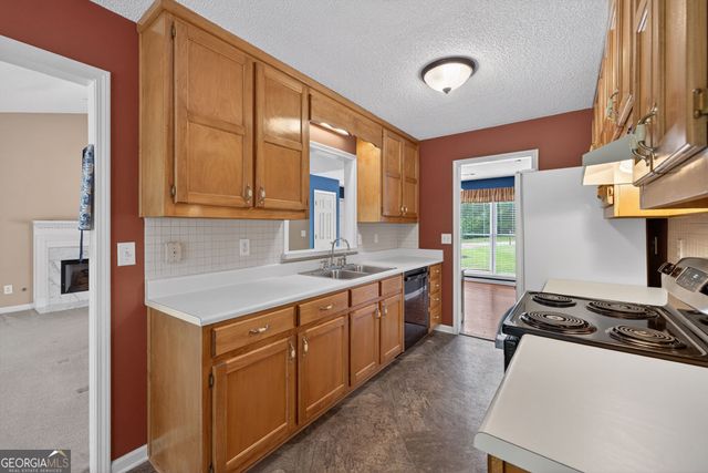 1260 Hannah Court SE, Dacula, GA 30019