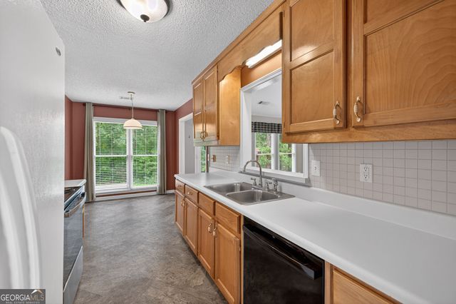 1260 Hannah Court SE, Dacula, GA 30019