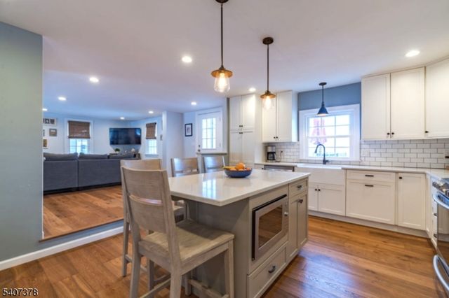 33 Midland Drive, Morris Twp., NJ 07960