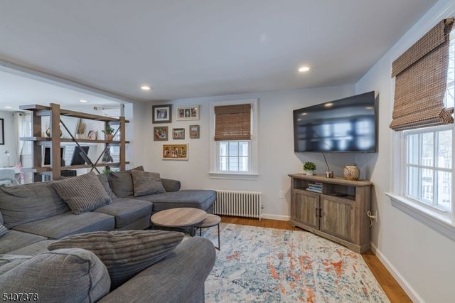 33 Midland Drive, Morris Twp., NJ 07960