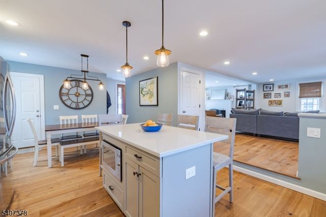 33 Midland Drive, Morris Twp., NJ 07960