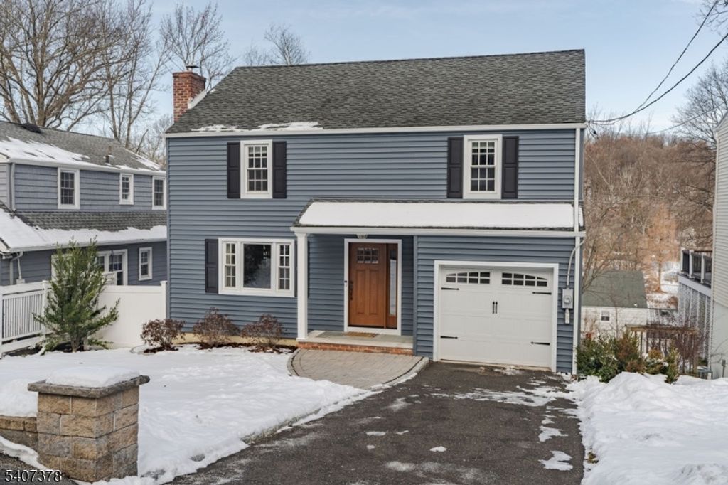 33 Midland Drive, Morris Twp., NJ 07960