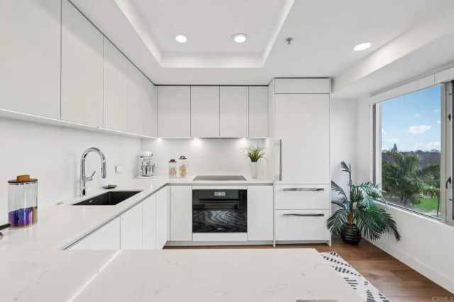 3060 6th Avenue 7, San Diego, CA 92103