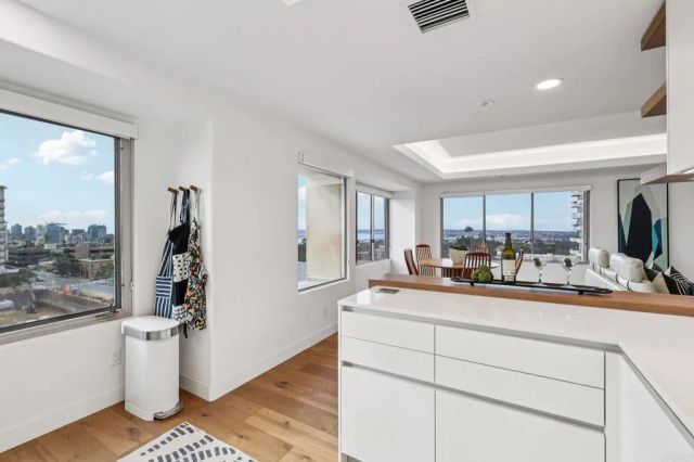 3060 6th Avenue 7, San Diego, CA 92103