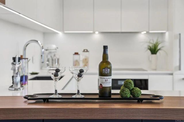 3060 6th Avenue 7, San Diego, CA 92103