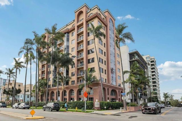 3060 6th Avenue 7, San Diego, CA 92103