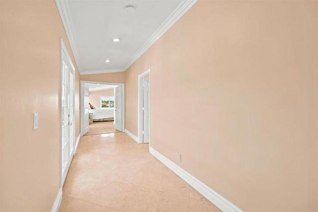 7738 Madrilena Way, Carlsbad, CA 92009
