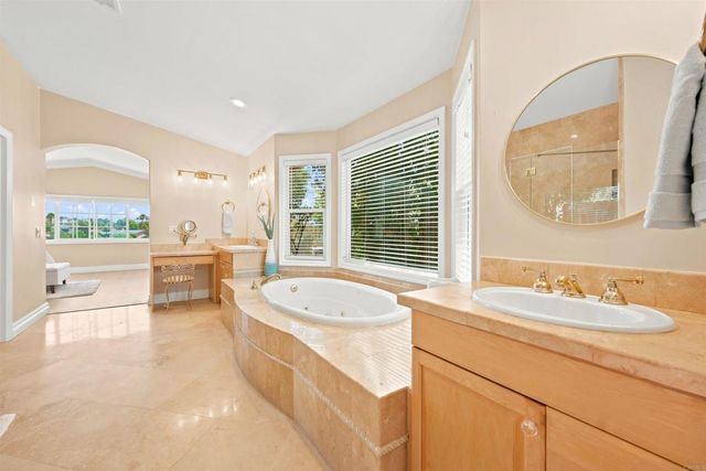 7738 Madrilena Way, Carlsbad, CA 92009