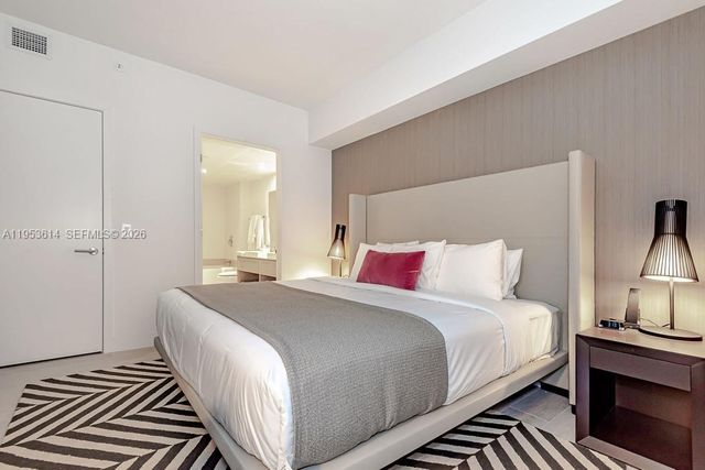 4010 S Ocean Dr R2701, Hollywood, FL 33019