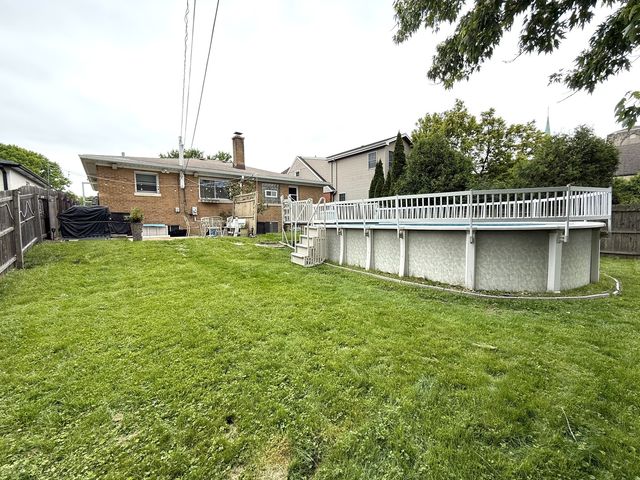 5224 Wolf Road, Western Springs, IL 60558