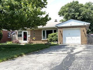 5224 Wolf Road, Western Springs, IL 60558