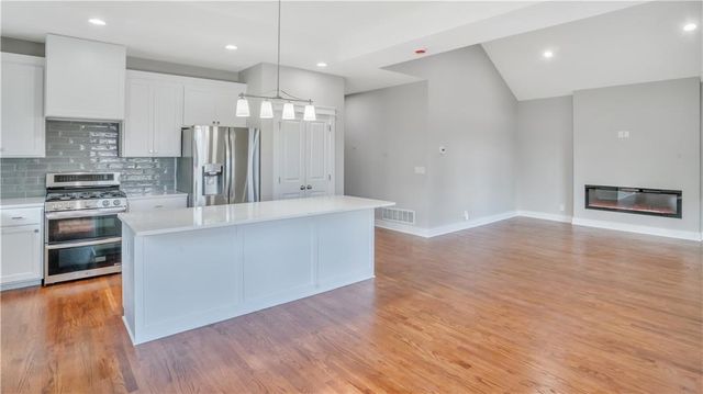 227 E Mill Street, Osawatomie, KS 66064