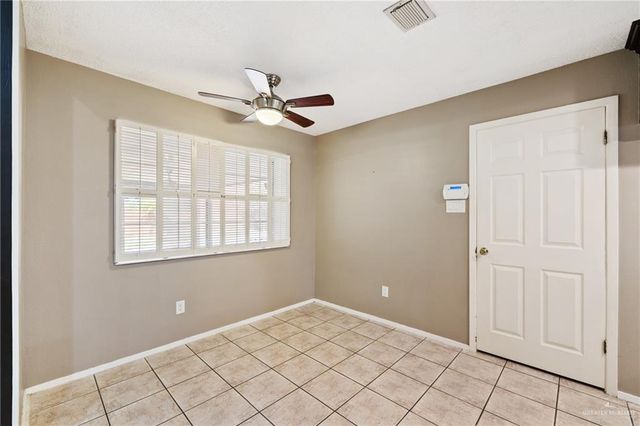 1913 Point West Drive, Edinburg, TX 78539