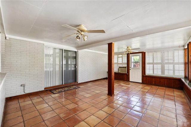 1913 Point West Drive, Edinburg, TX 78539