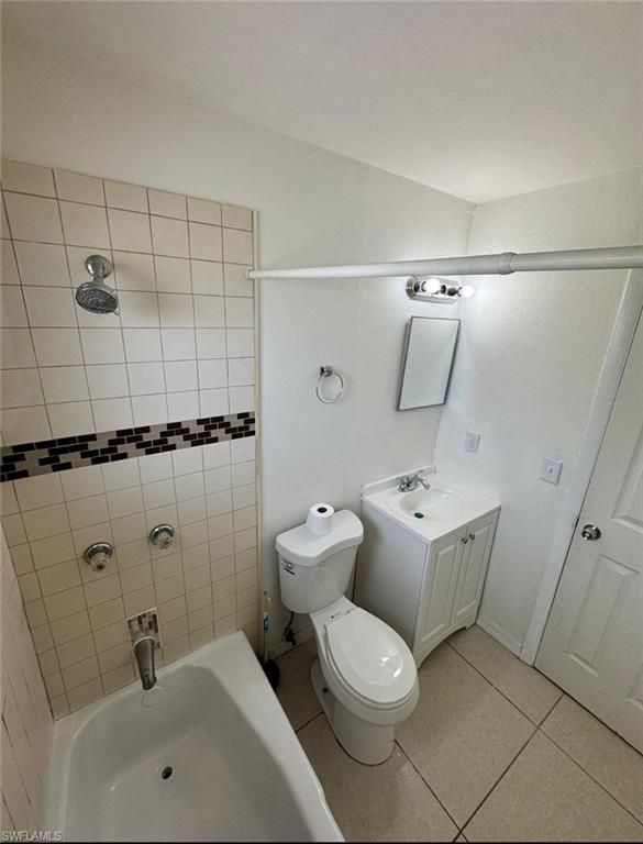 2640 Saint Charles ST, FORT MYERS, FL 33916 — photo 5