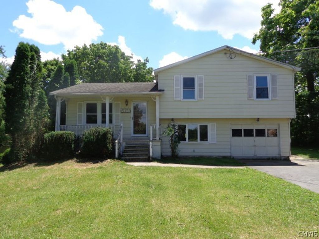 4030 Douglas Heights Drive, Lenox, NY 13032