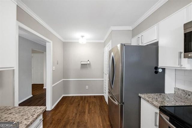 37 La Rue Place NW, Atlanta, GA 30327