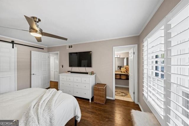 37 La Rue Place NW, Atlanta, GA 30327