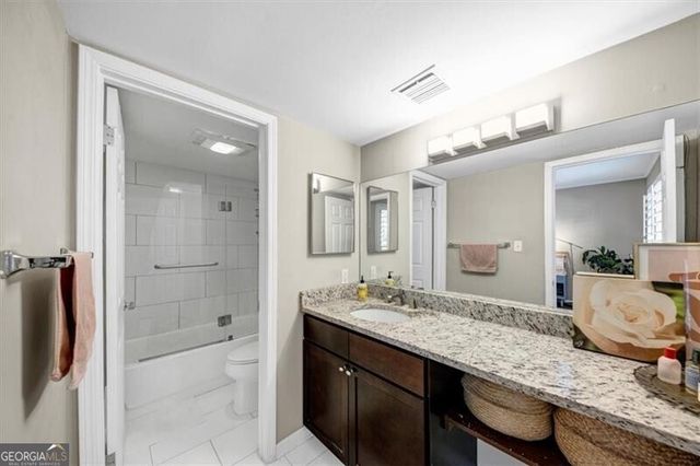 37 La Rue Place NW, Atlanta, GA 30327