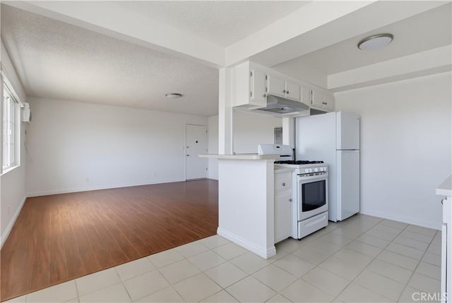 408 N Electric F, Alhambra, CA 91801