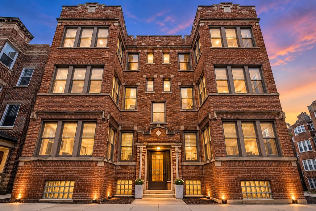 6454 N Bosworth Avenue 2A, Chicago, IL 60626