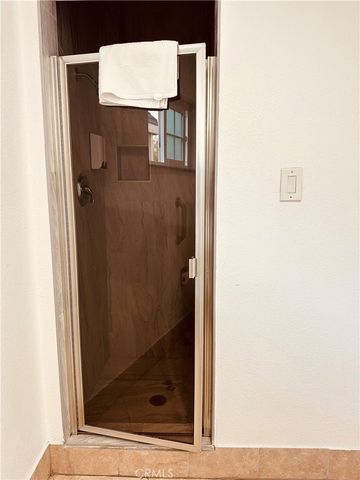 5850 W Olympic, Los Angeles, CA 90036