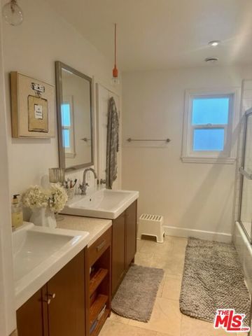 126 Galleon Street, Marina Del Rey, CA 90292