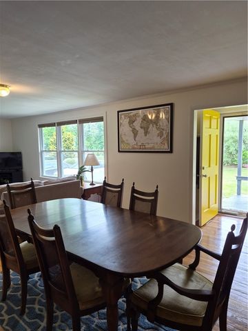 345 Stone Church Road, Tiverton, RI 02878