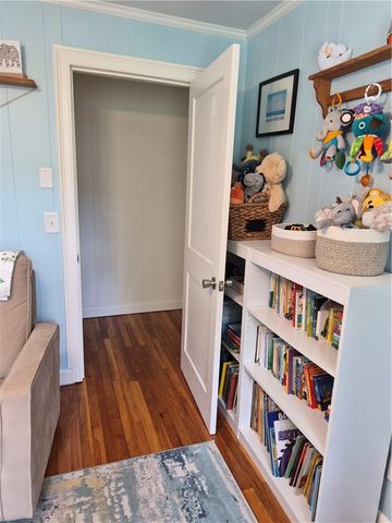 345 Stone Church Road, Tiverton, RI 02878