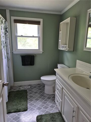 345 Stone Church Road, Tiverton, RI 02878