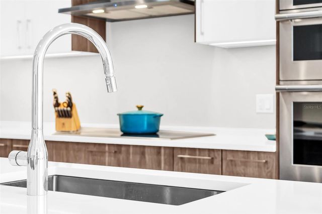 301 1ST STREET S 1404, St Petersburg, FL 33701