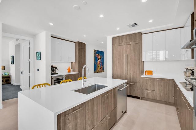 301 1ST STREET S 1404, St Petersburg, FL 33701